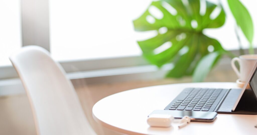 人生100年時代のリアル｜長寿＝幸せと言い切れますか？｜Kanade行政書士事務所